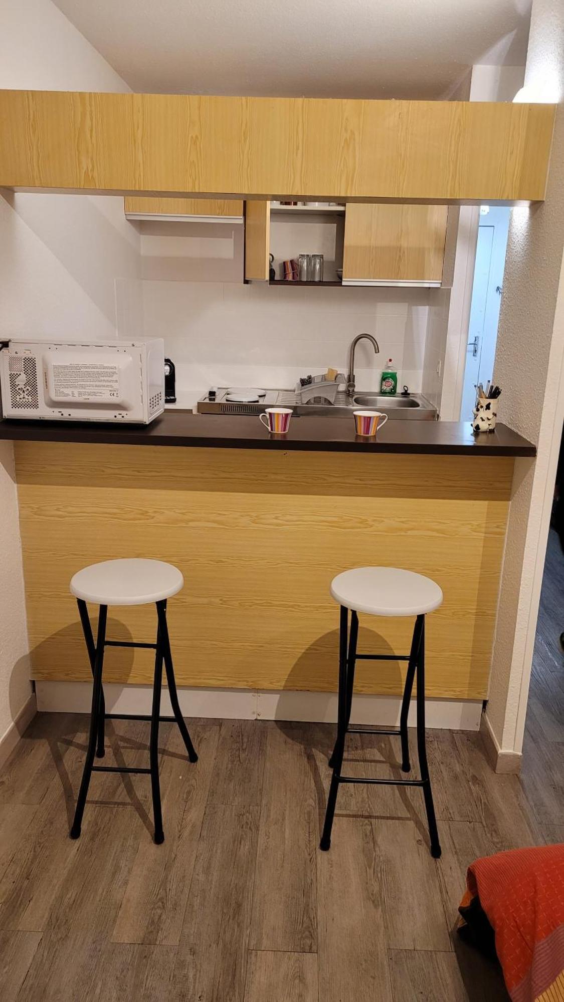 Grand Studio Confortable Jusqu'A 4 Personnes Динь-ле-Бен Экстерьер фото